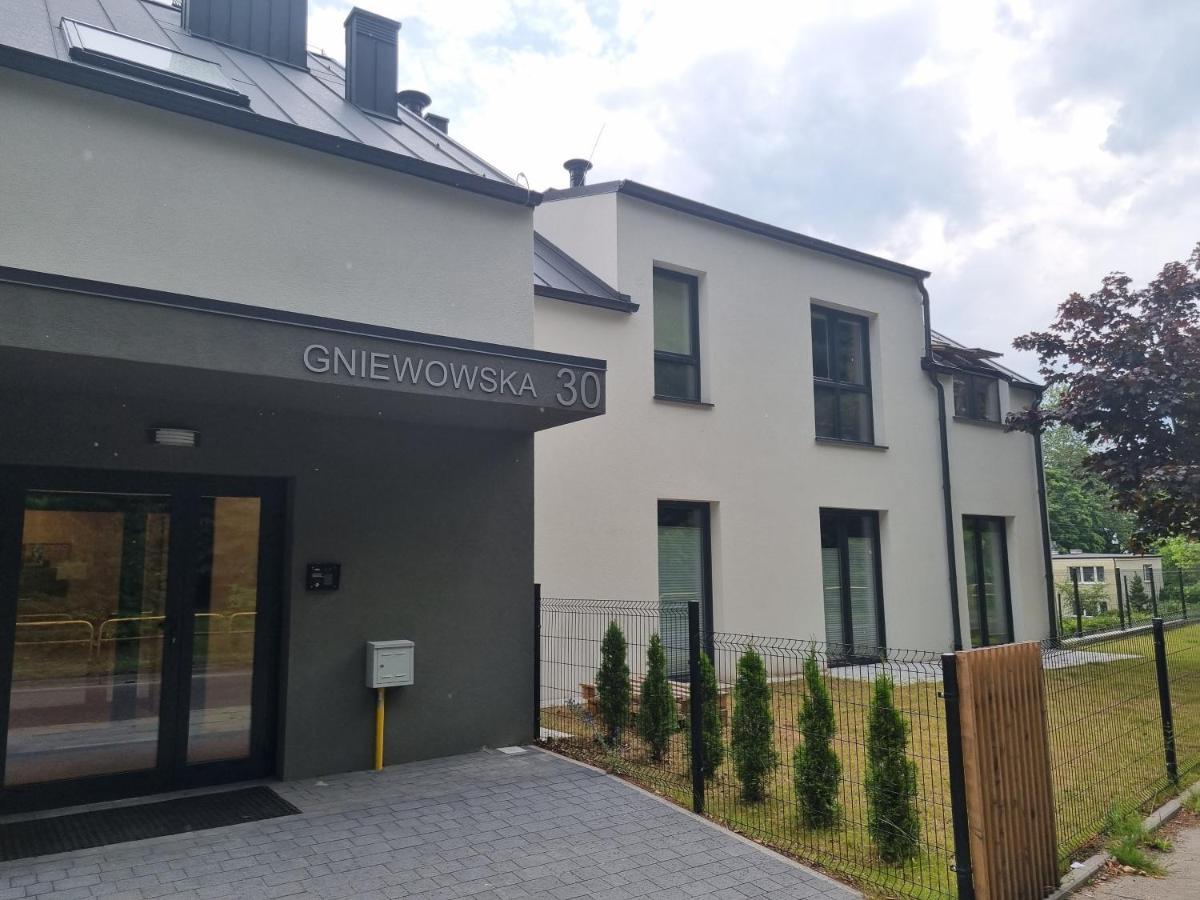 Komfortowy apartament przy lesie Wejherowo Zewnętrze zdjęcie